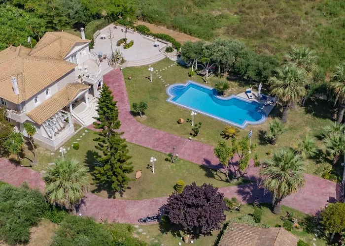 Rodami Artisan Manor