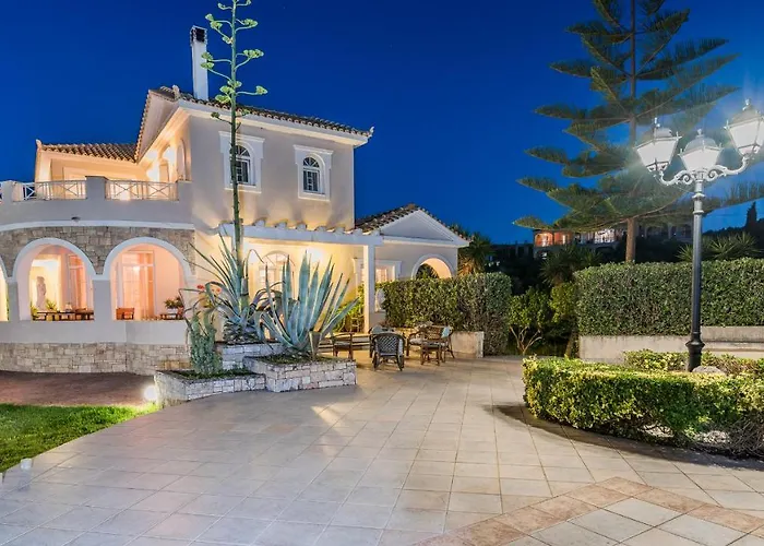 Rodami Artisan Manor Villa *