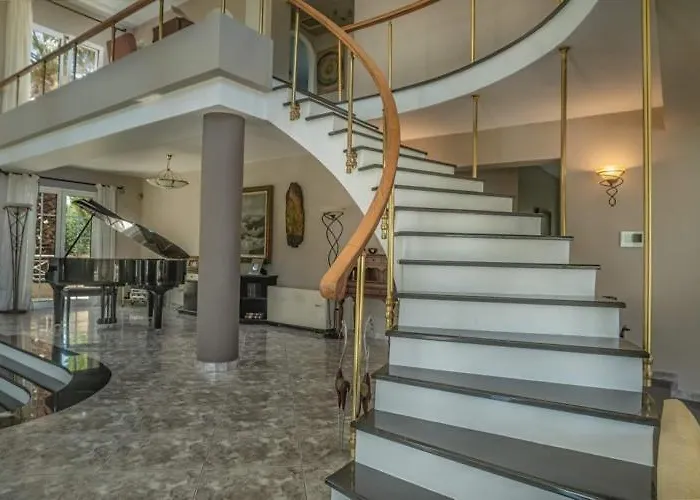 וילה Rodami Artisan Manor *