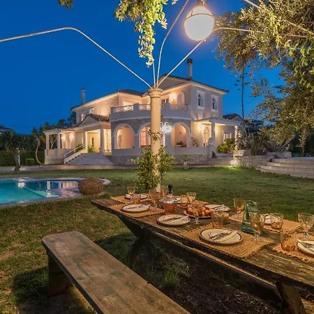 Rodami Artisan Manor *